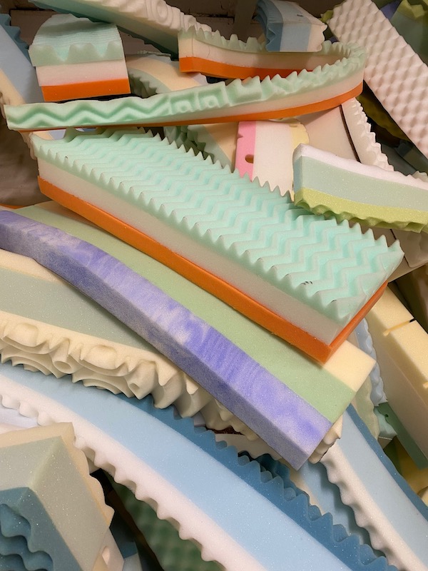 Akční nabídka: odřezky (pruhy) z matrací - balení cca 20 kg